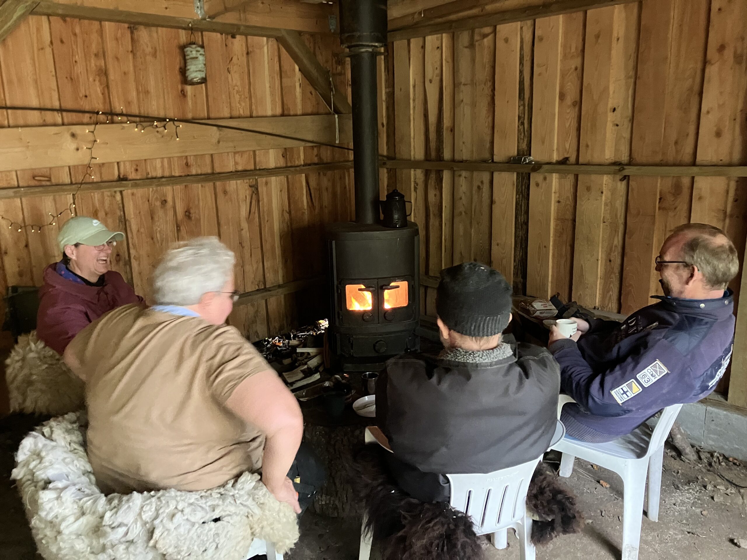 Ingen arbejdslejr - Frokostpause ved Pedellerne